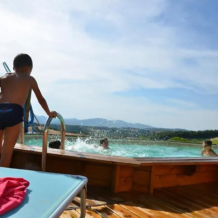 مزرعة للإقامة Azienda Agrituristica Il Sarale
