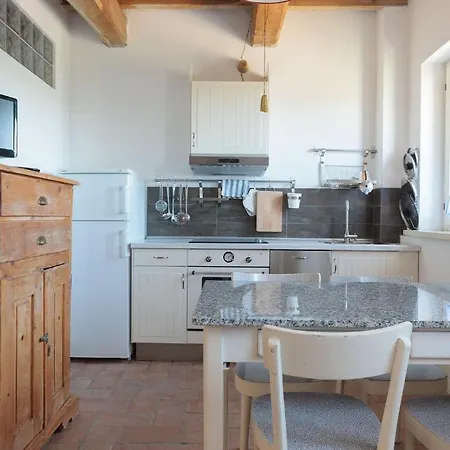 Azienda Agrituristica Il Sarale 팜스테이 *