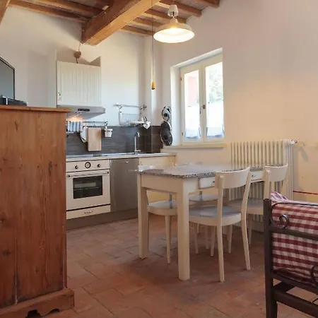 Azienda Agrituristica Il Sarale * مونتوني
